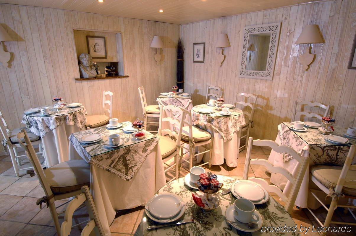 Hotel La Residence Du Berry Versailles Restaurant bilde