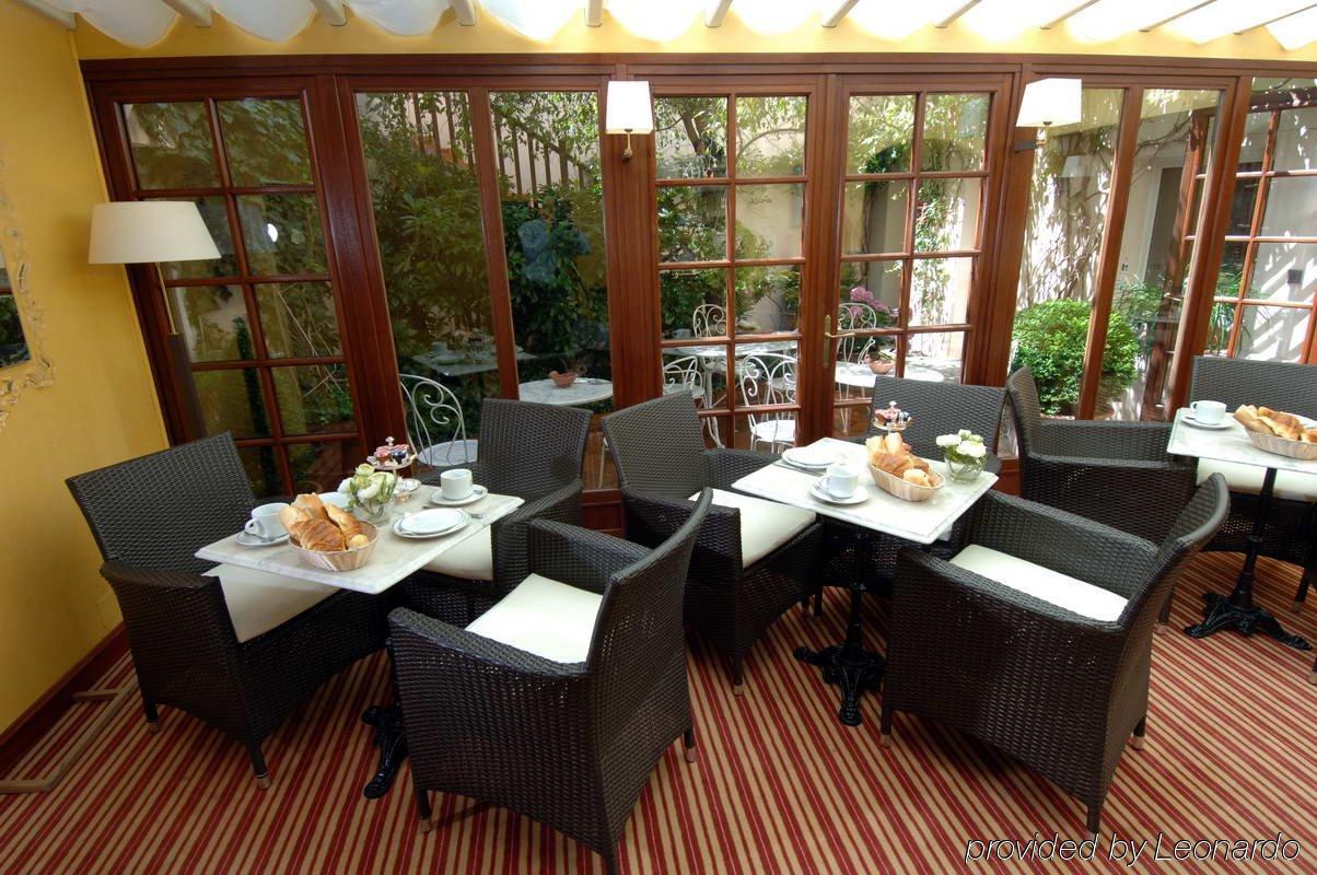 Hotel La Residence Du Berry Versailles Restaurant bilde